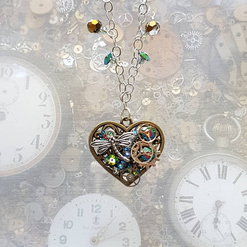 Queen of Hearts Green Steampunk Necklace