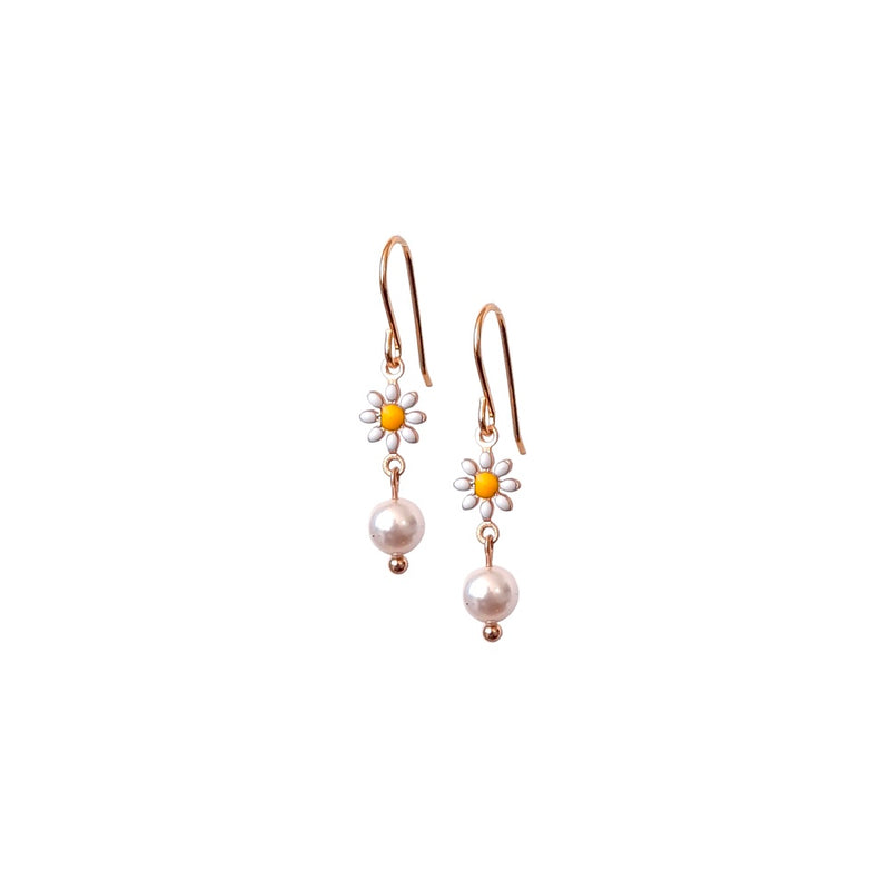 Daisy Pop Pearl Earrings